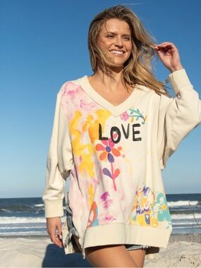 NWT Natural Life Life Is A Canvas Sweatshirt v neck size small/medium